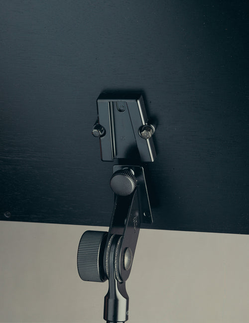 Orchesternotenpult - Stativ vernickelt, Holzpl. Nussbaum