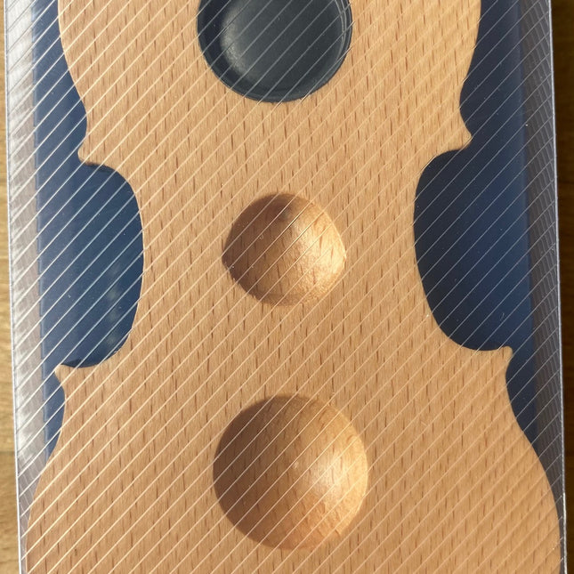 Parkettschoner, Stachelbrett, Violinform – Artino – Detailansicht 1 | Klassikweltshop