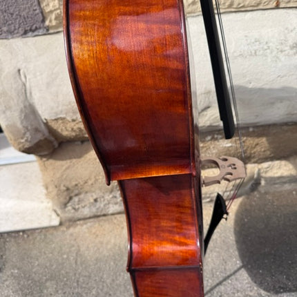 Jay Haide Cello · Antique-Finish – Klassikweltshop.de – Detailansicht 3 | Klassikweltshop