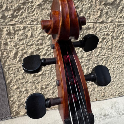 Jay Haide Cello · Antique-Finish – Klassikweltshop.de – Detailansicht 4 | Klassikweltshop