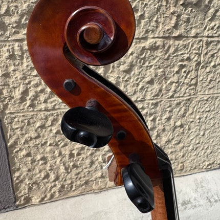 Jay Haide Cello · Antique-Finish – Klassikweltshop.de – Detailansicht 5 | Klassikweltshop